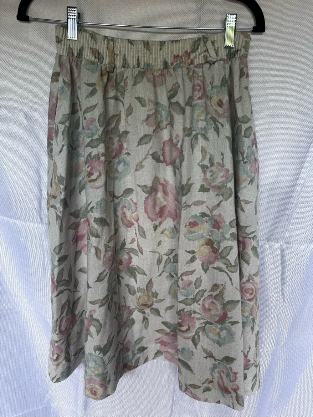 Vintage Floral Midi Skirt in Cream with Pink & Green - Women's - Picture 3 of 7